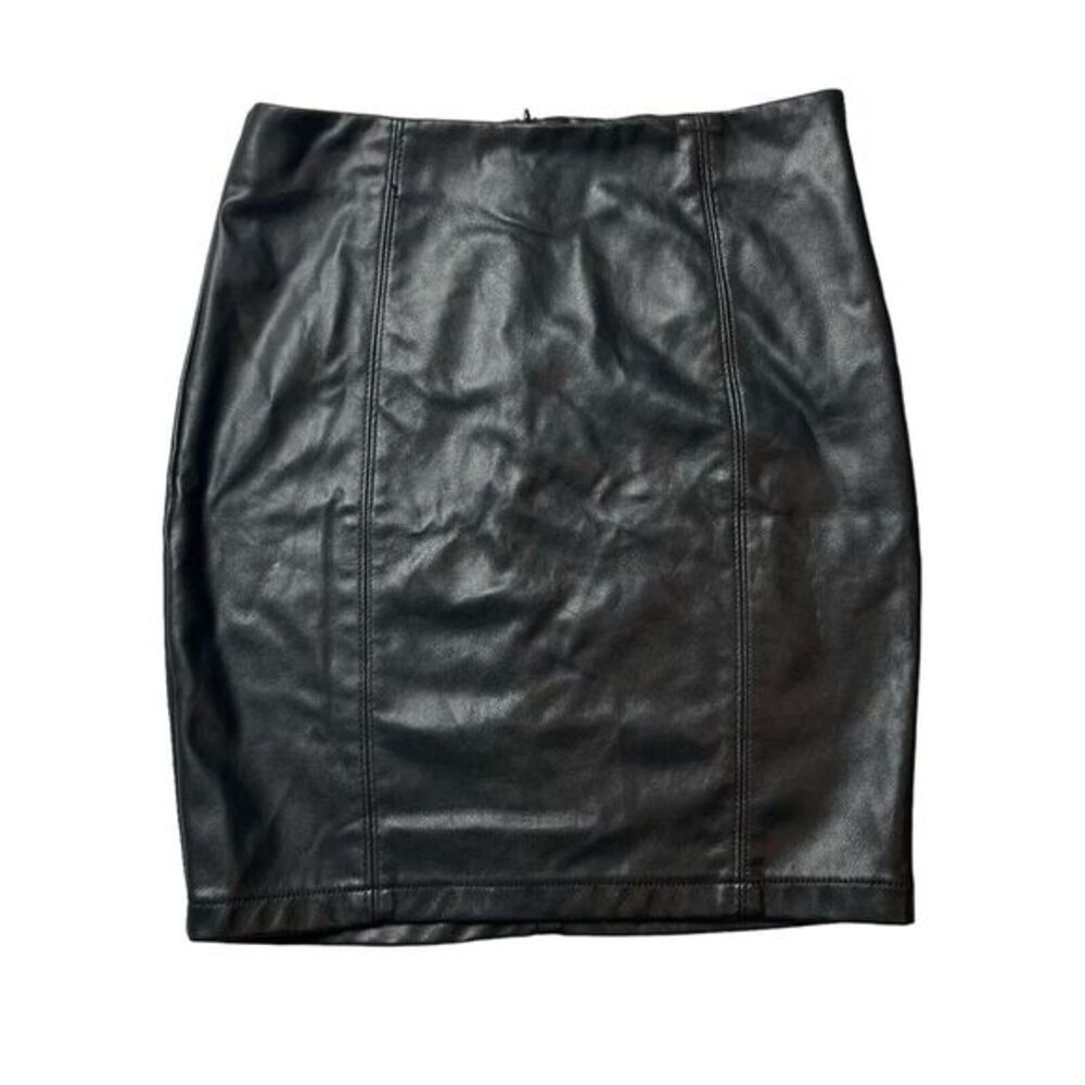 HAUTE MONDE BLACK‎ FAUX LEATHER MINI SKIRT SIZE SMALL PENSIL